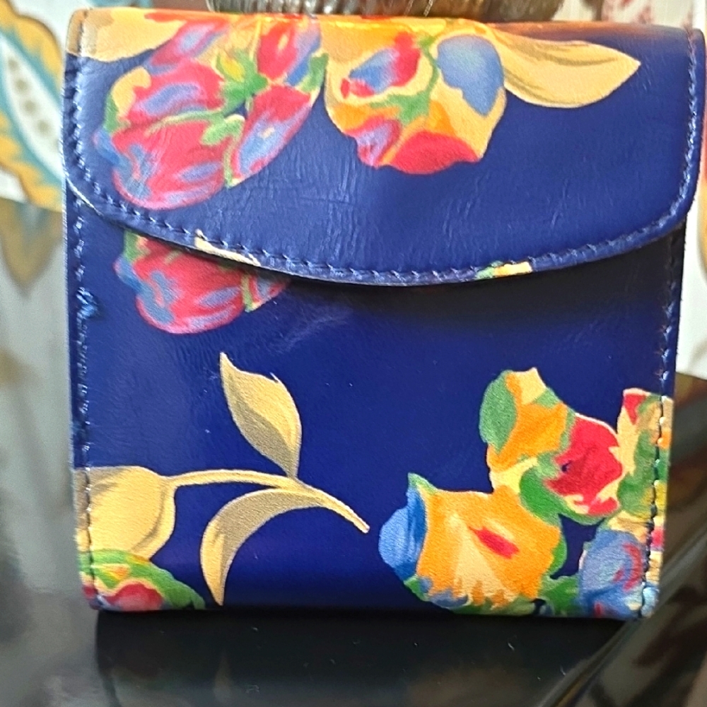 Patricia Nash Le Fleur Women's Wallet